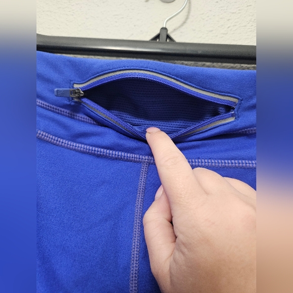 Athleta small blue Dobby be free knicker cropped leggings running Pants Athletic - Picture 10 of 10